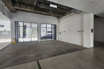 Atwater Corporate Office Tower