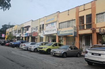 U5 Taman Subang Impian - 2Storey Shoplot 