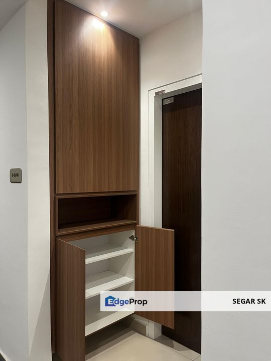 Bangsar Hill Park |2+1R/2B | 2CP | High Floor | KL Skyline View, Kuala Lumpur, Bangsar