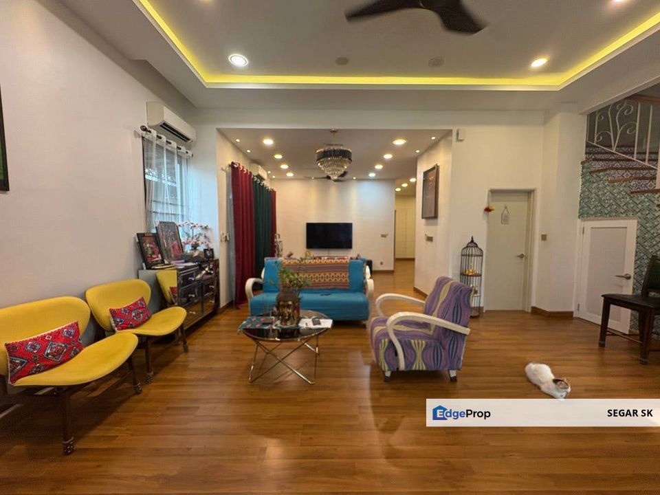 Kajang - Partial Furnished Semi D For Rent , Selangor, Kajang