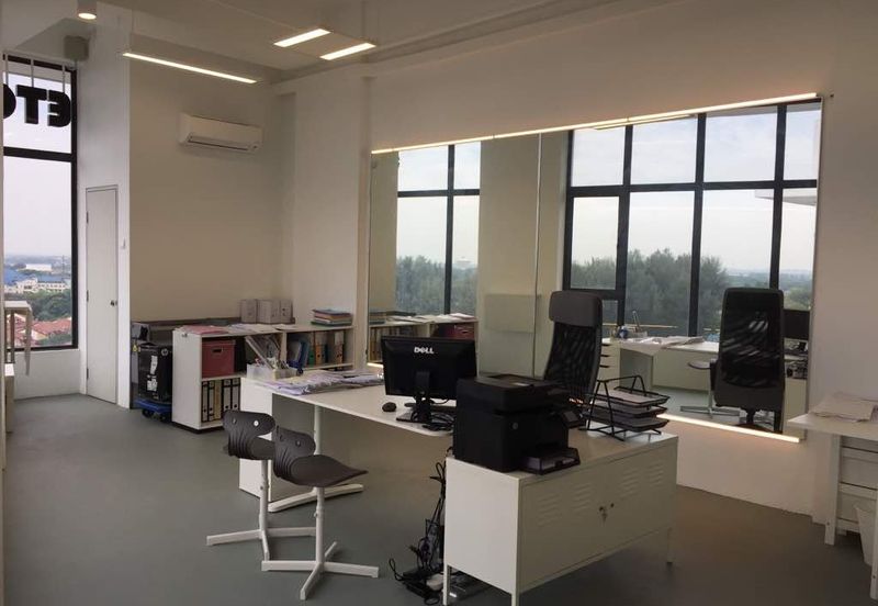 PERSIARAN ANGGERIK VANILLA