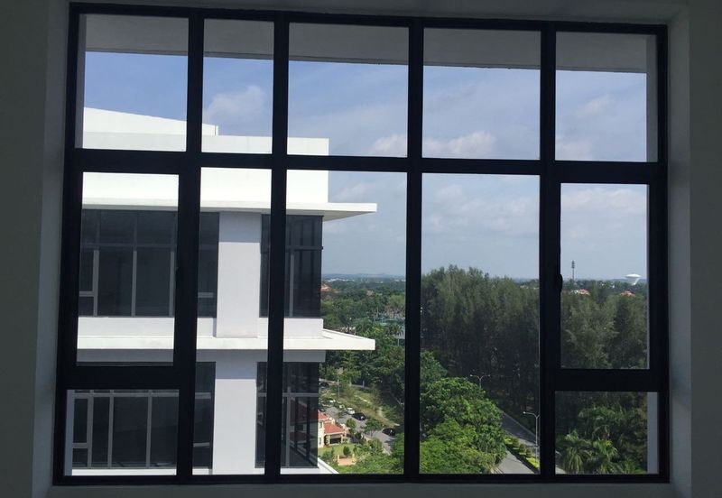 PERSIARAN ANGGERIK VANILLA