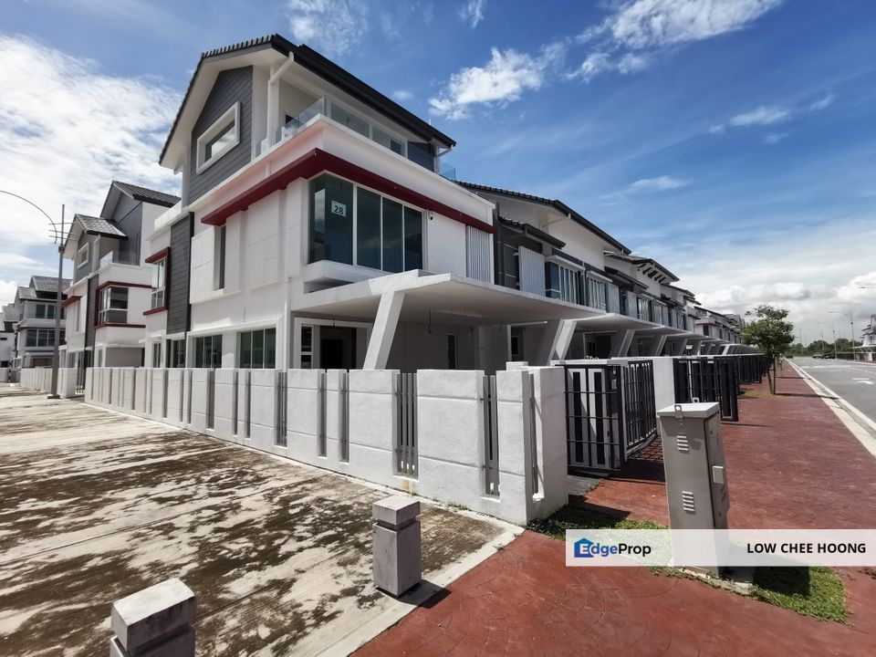 Residensi Aurora Cyberjaya Selangor Completed New 3 Storey End Lot
