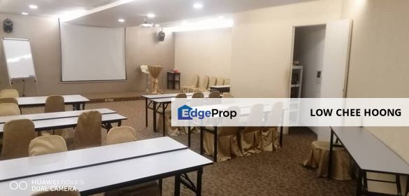 Menara UOA Bangsar Partially Furnished Office For Sale, Kuala Lumpur, Bangsar