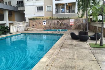 Perdana View Condominium