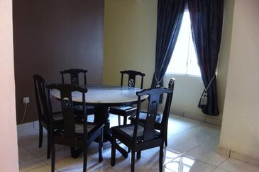 Perdana View Condominium