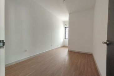 Elmina Green Three @ City of Elmina