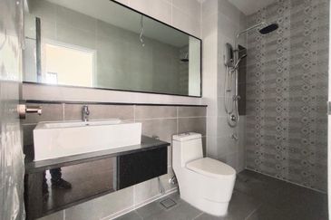 Elmina Green Three @ City of Elmina