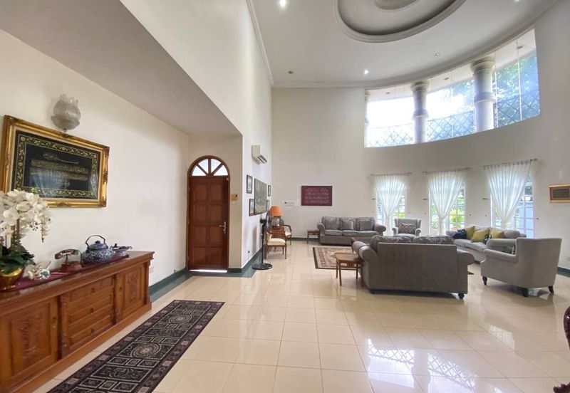 Seksyen 8, Kota Damansara