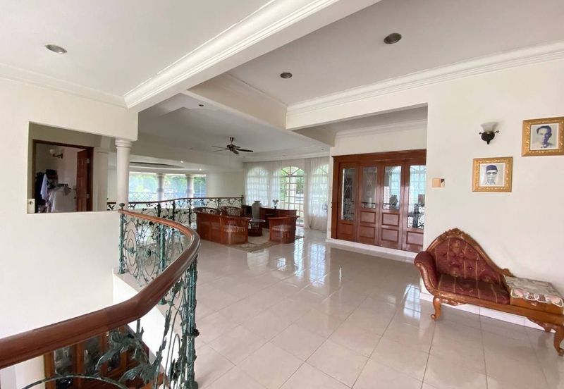 Seksyen 8, Kota Damansara