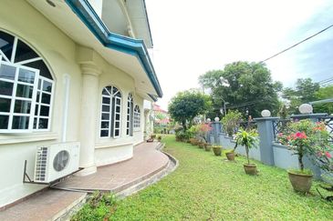 Seksyen 8, Kota Damansara