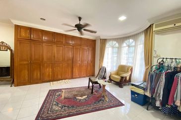 Seksyen 8, Kota Damansara