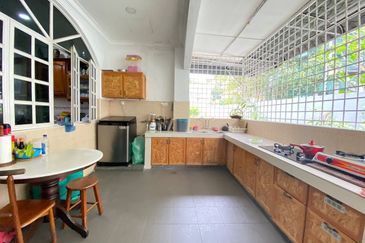 Seksyen 8, Kota Damansara