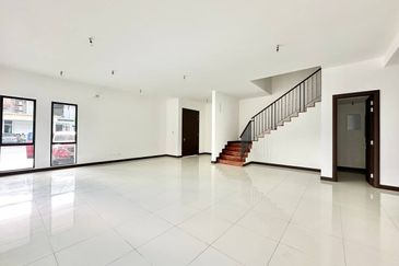 Isle of Botanica, Setia Eco Glades