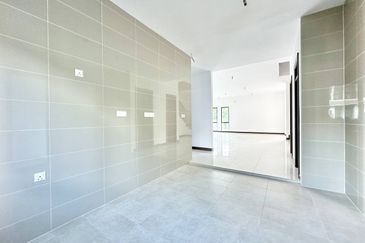 Isle of Botanica, Setia Eco Glades