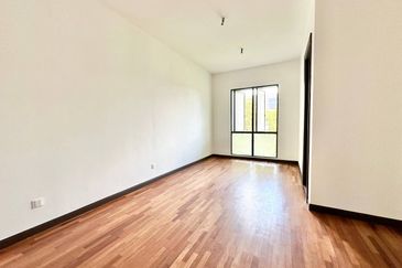 Isle of Botanica, Setia Eco Glades