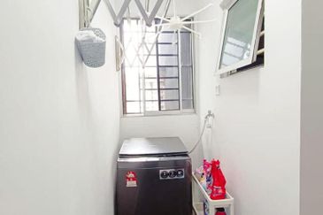 Residensi Laguna Biru 2