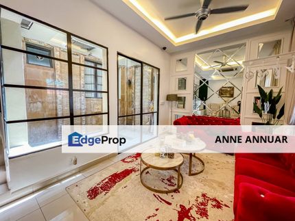 BELOW MKT\ RENOVATED MOVE IN CONDITION Superlink Tropika Bukit Jelutong U8 Shah Alam, Selangor, Shah Alam