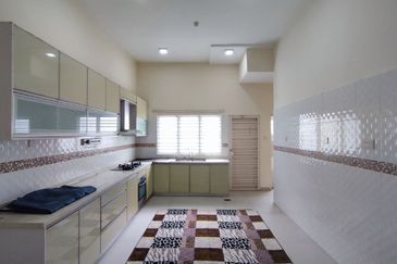 Seksyen 13, Shah Alam