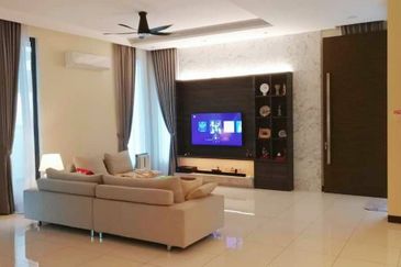 Lukisan @ Alam Impian