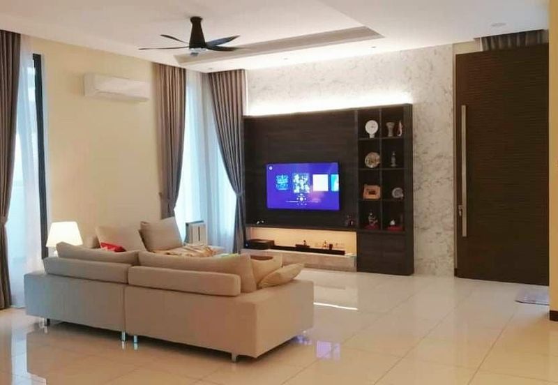 Lukisan @ Alam Impian