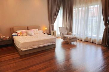 Lukisan @ Alam Impian