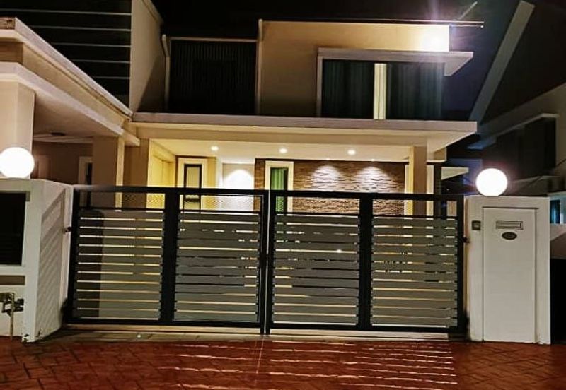 Lukisan @ Alam Impian