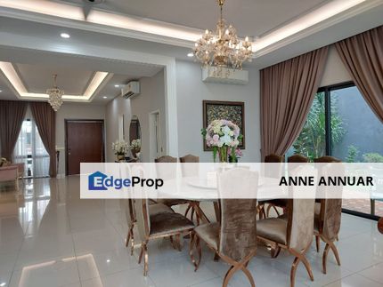 EXTREMELY NICE Bungalow Perdana Heights U10 Shah Alam, Selangor, Shah Alam