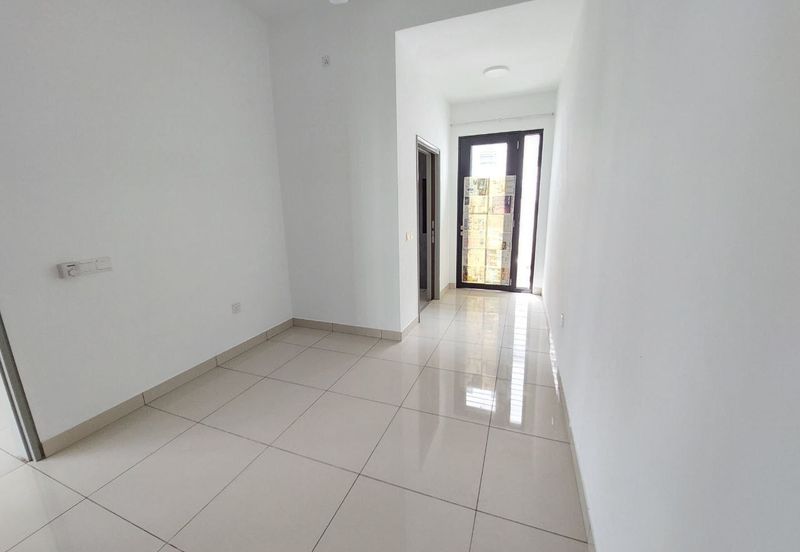 Elmina Green One @ City of Elmina