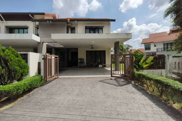 Pentas 2 @ Alam Impian