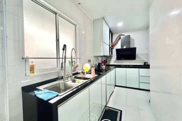 Pusat Bandar Putra Permai