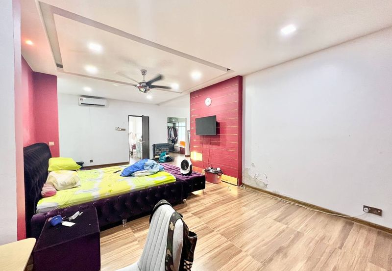 Pusat Bandar Putra Permai