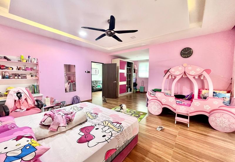 Pusat Bandar Putra Permai