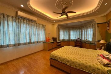 For Sale CORNER HUGE EXTRA LAND Semi D Jalan Kubah Bukit Jelutong 