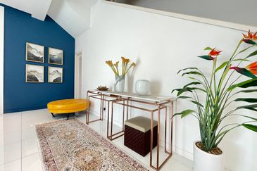 Lukisan @ Alam Impian