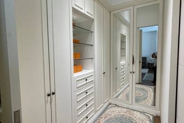 Lukisan @ Alam Impian