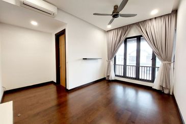 Tiana Elmina Gardens