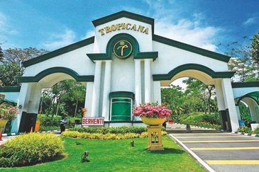 Tropicana Golf & Country Resort