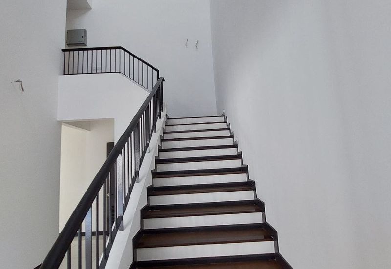 Hevea Elmina Gardens