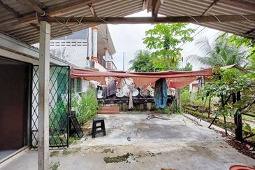 Taman Lembah Keramat AU5
