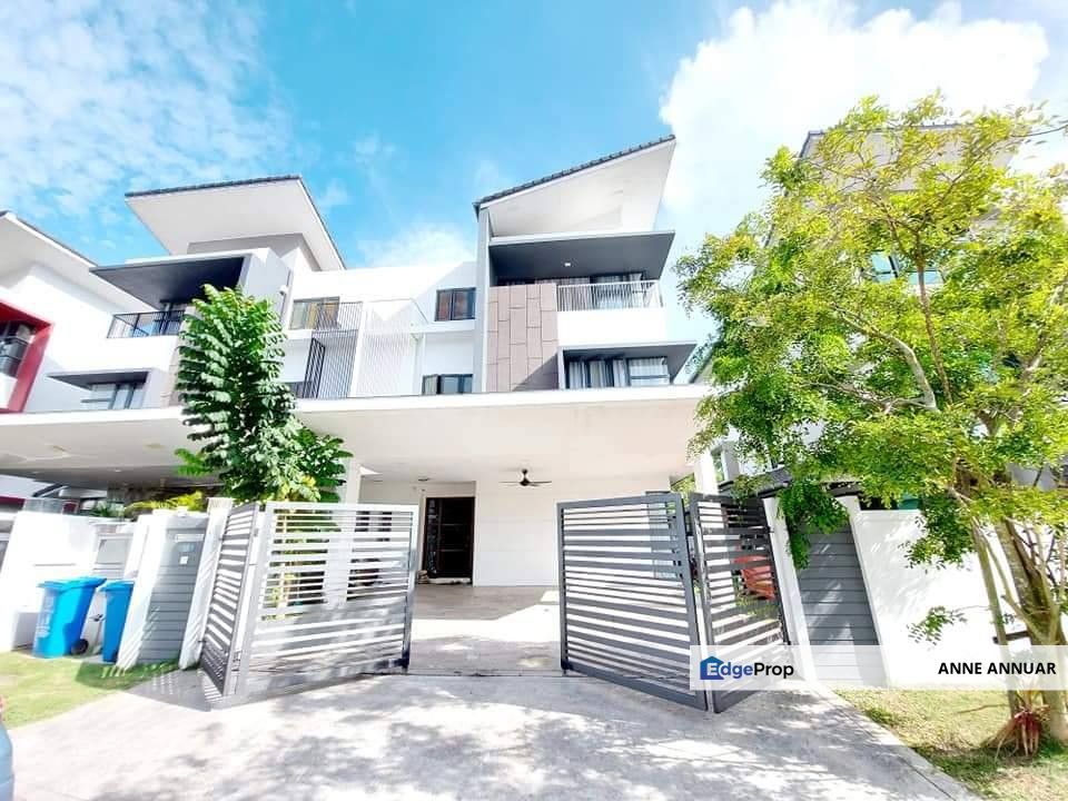 For Sale 3 Storey Semi D Cahaya Alam, Seksyen U12, Shah Alam, Selangor, Shah Alam