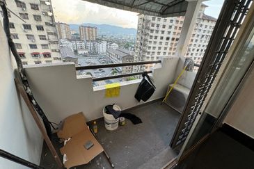 Taman Cahaya, Ampang