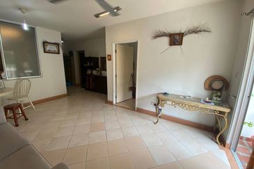 Perdana Exclusive Condominium