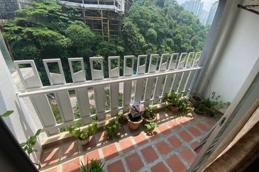 Perdana Exclusive Condominium