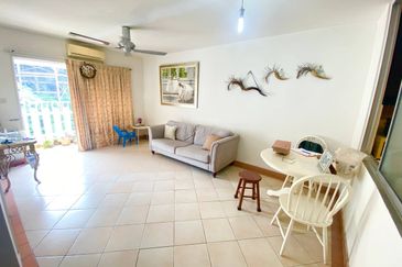 Perdana Exclusive Condominium