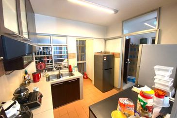 Perdana Exclusive Condominium