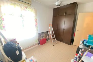 Perdana Exclusive Condominium