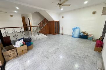 For Sale CORNER LOT DOUBLE STOREY Jalan SL 10/1 Bandar Sungai Long, Kajang