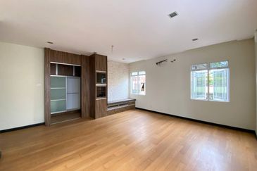 Impian Golf & Country Club