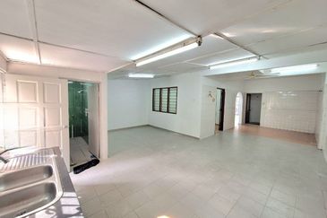 Jalan Sg Serai 27/22